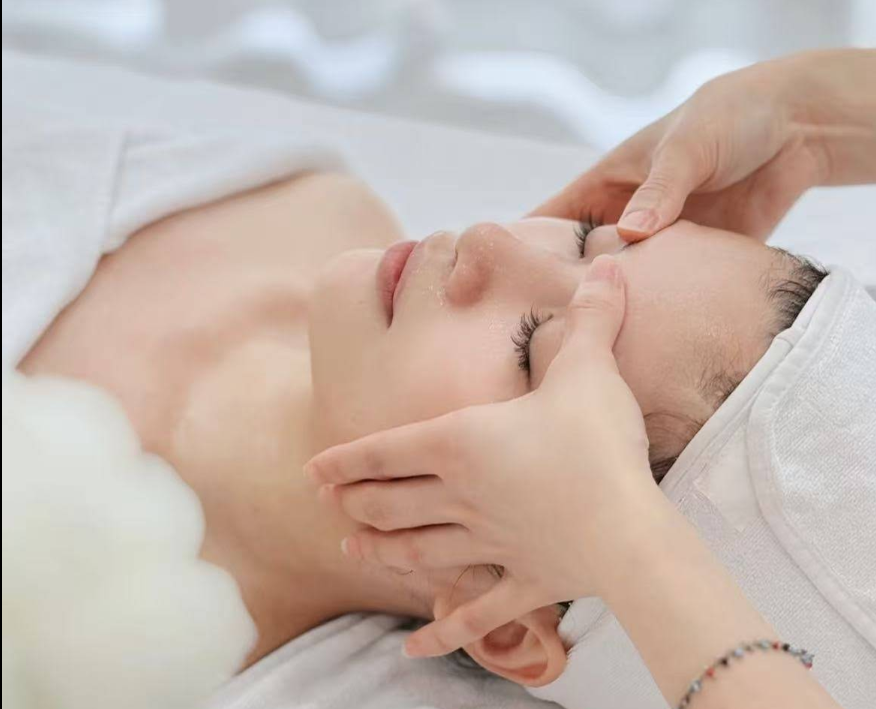 Relax Massage gallery image
